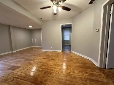 Main picture of 1009 N Parkside Ave