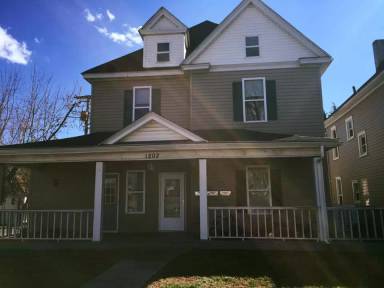 Main picture of 1202 Chapman Ave SW