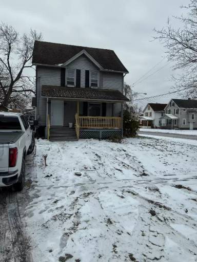 Main picture of 1206 Hollywood St NE