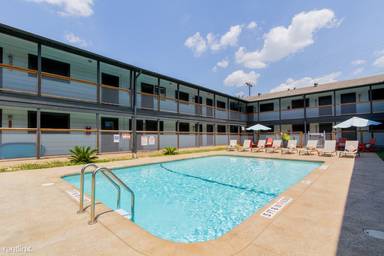 Main picture of 1801 Fortview Rd