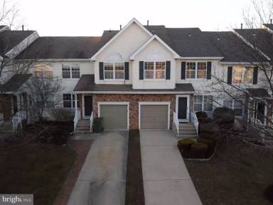 Main picture of 152 Hearthstone Ln