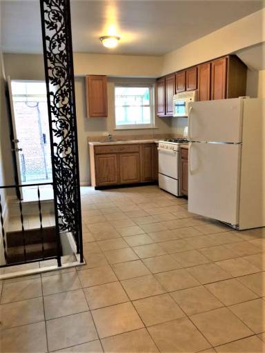Main picture of 630 S 51st St