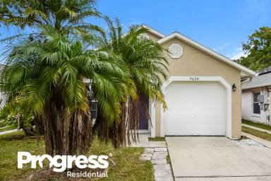 Main picture of 9620 Hollyhill Dr
