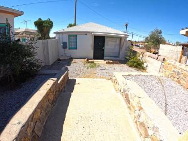 Main picture of 2320 S Solano Dr