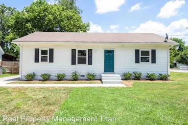 Main picture of 1309 Windsor Dr