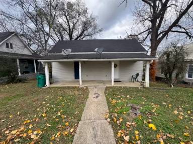 Main picture of 424 Maple St
