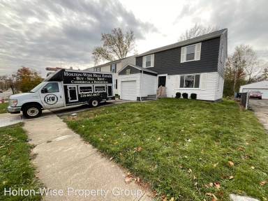 Main picture of 3356 E 149th St