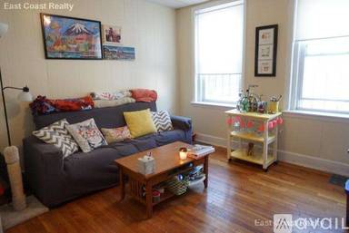 Main picture of Gordon Street Apartments