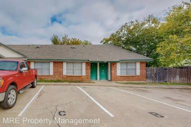 Main picture of 309 Kings Way Dr