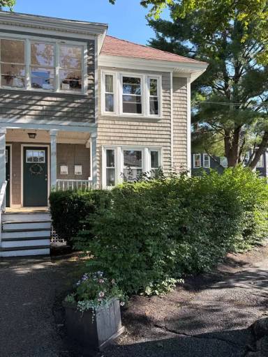 Main picture of 149 Noyes St