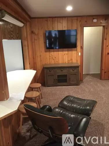 Main picture of 53570 Tollgate Dr