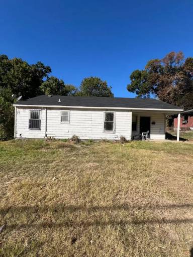 Main picture of 3532 Sumner St