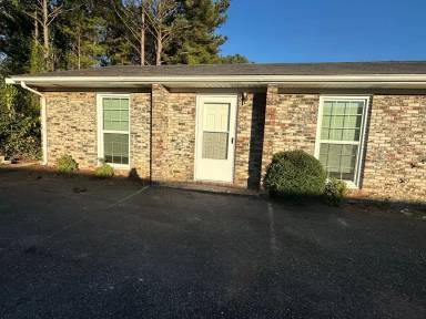 Main picture of 1505 Warrior Rd