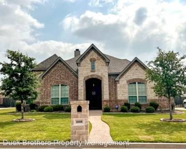 Main picture of 1008 Steamboat Dr