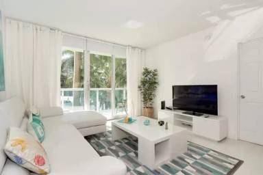 Main picture of Tides on Hollywood Beach