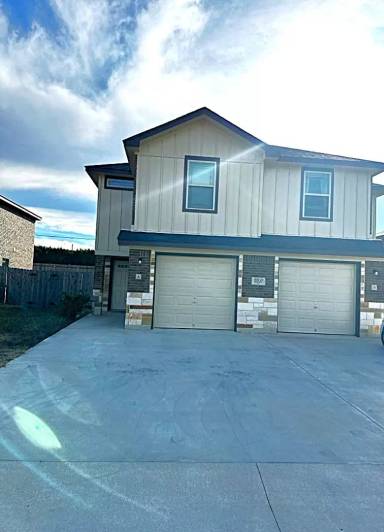 Main picture of 2201-07 Martin Luther King Jr Blvd