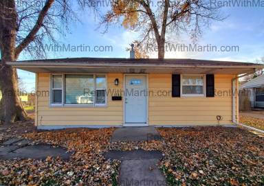 Main picture of 1733 Seneca Ave
