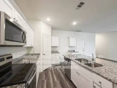 Main picture of 615 Delaware Ave