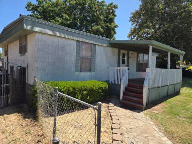 Main picture of 5661 Arboga Rd