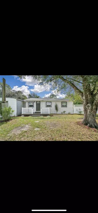 Main picture of 21830 Falcon Ln