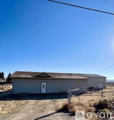 Main picture of 904 Dresslerville Rd