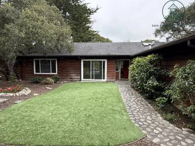 Main picture of 25665 N Mesa Dr