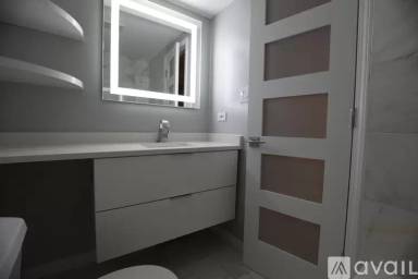 Main picture of 625.5 Arlington Pl