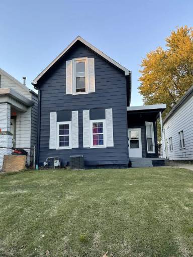 Main picture of 2117 W Iowa St