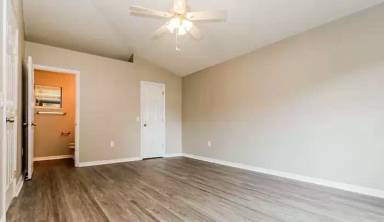 Main picture of 1267 Waterfall Dr