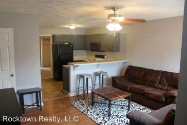 Main picture of Squire Hill Apartments