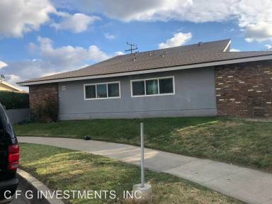 Main picture of 1522 E Locust Ave