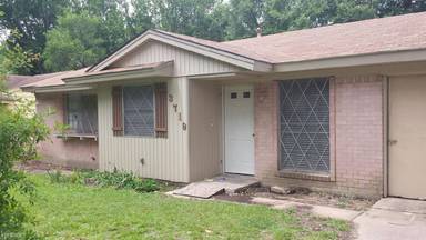 Main picture of 3701 Appletree Ln