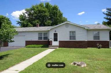 Main picture of 2222 N Webster St