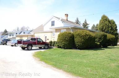 Main picture of 1027 S 4th St