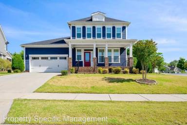 Main picture of 549 Kings Glen Way