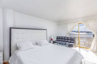 Main picture of North Bay Condominuim