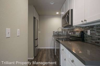 Main picture of 2142 Maplewood Dr S