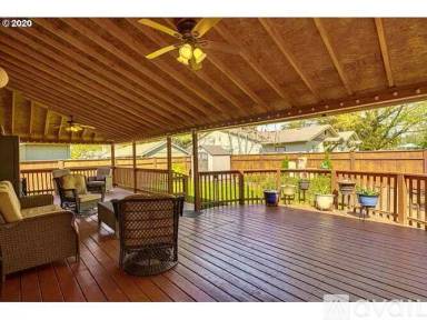 Main picture of 12723 SE 26th Ave