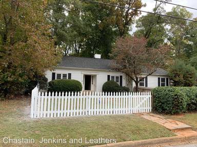 Main picture of 450 Highland Ave