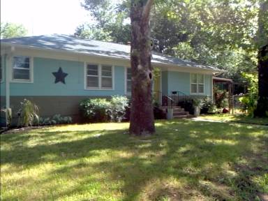 Main picture of 1624 W 10th Ave