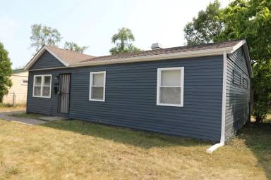 Main picture of 4451 W 20th Pl