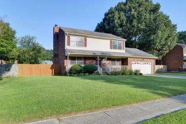 Main picture of 16 Natalie Dr