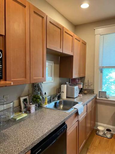 Main picture of 4001 Gilmore Ave