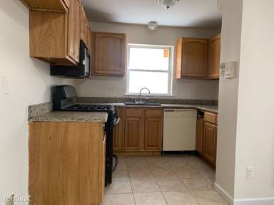 Main picture of 299 Ocean Ave