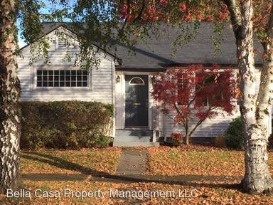 Main picture of 635 NE 11th St