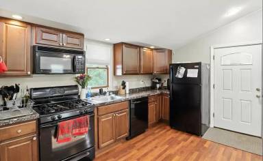 Main picture of 5639 Palmyra Rd