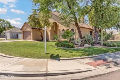 Main picture of 3651 W Butler St
