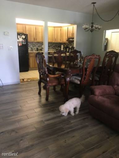 Main picture of 106 Lake Pine Cir