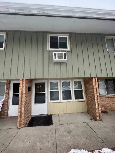 Main picture of 7804 Venus St