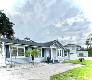 Main picture of 2704 Spring Park Rd